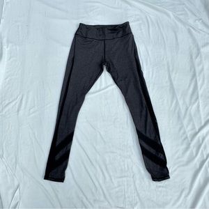 Women’s dark grey athletic leggings